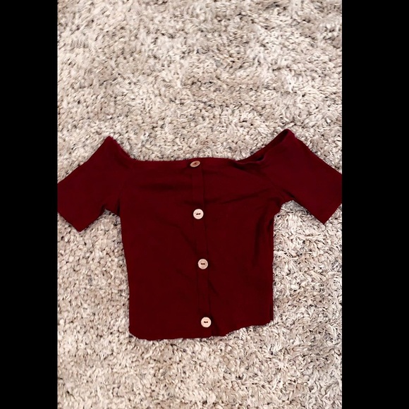 Crop top - Picture 1 of 1